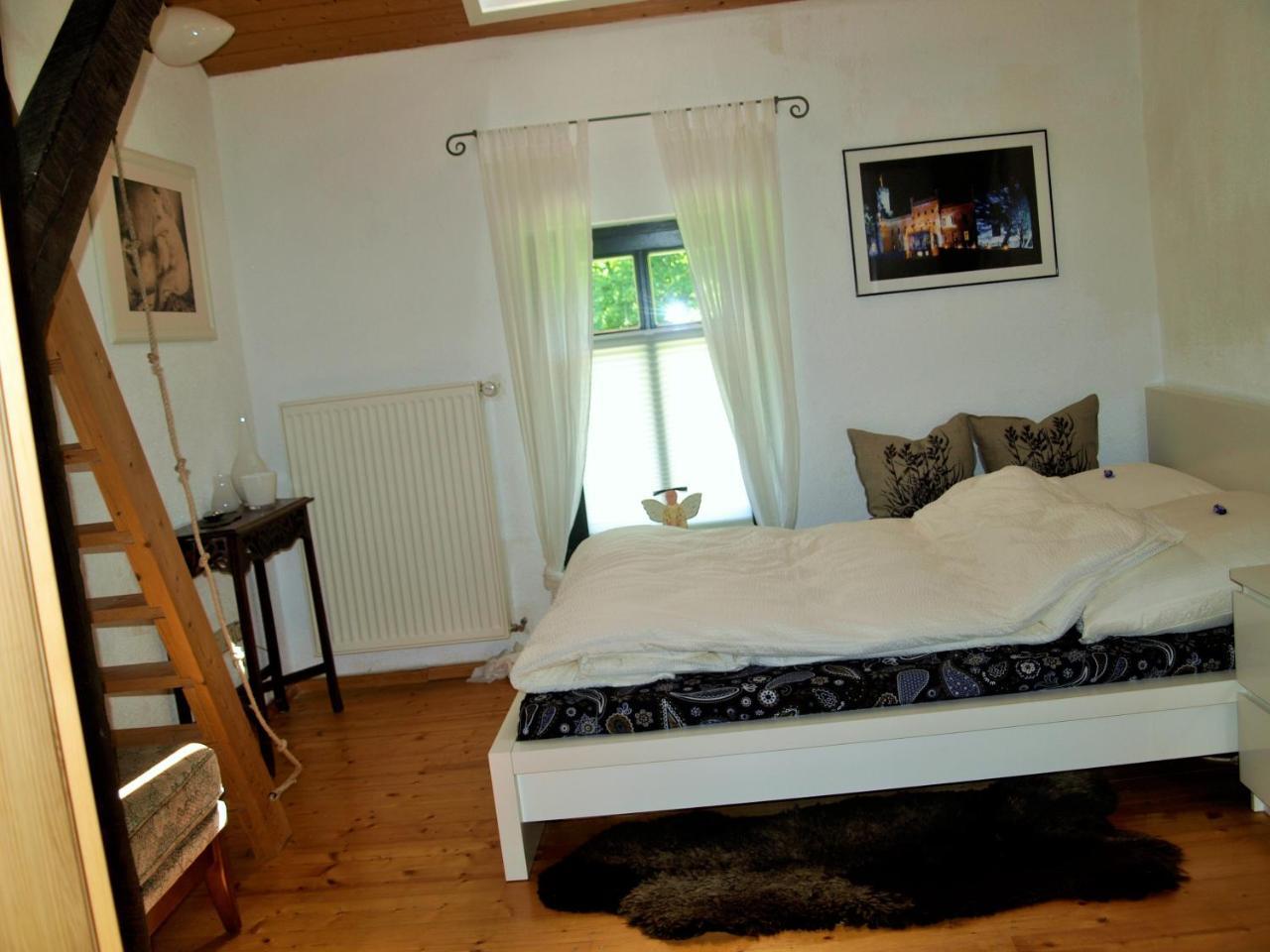 Apartment Altes Forsthaus Garzau-Garzin